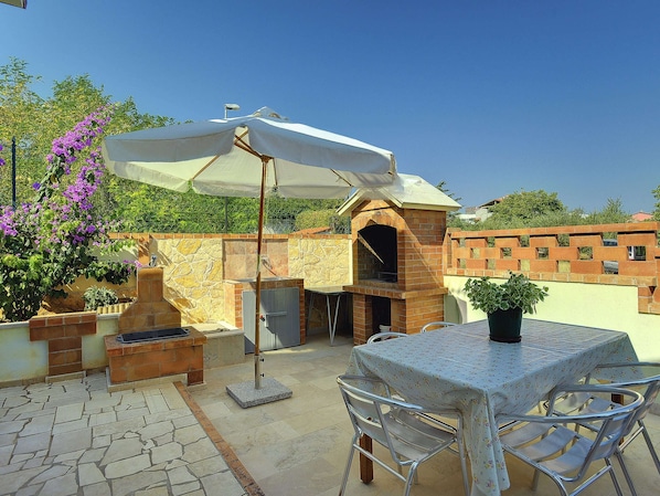 하우스 | 다이닝