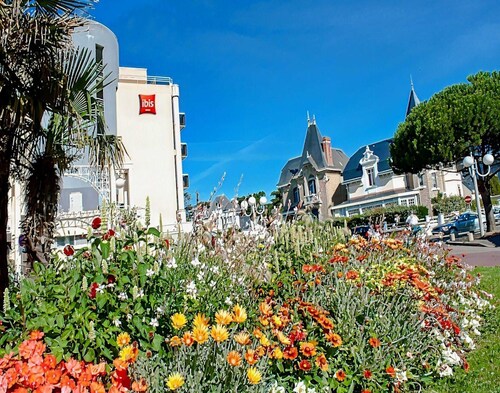 Apartment Punta D, 500 m From the Beach