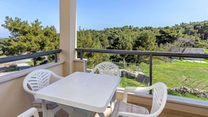 Dining - Apartment in Premantura Near Kamenjak Park (Medulin)