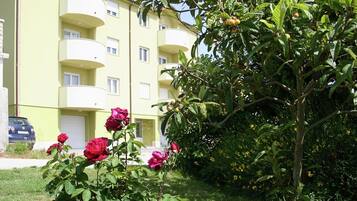 Apartment | Exterior