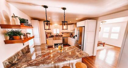 Penrose Retreat! Pet Friendly