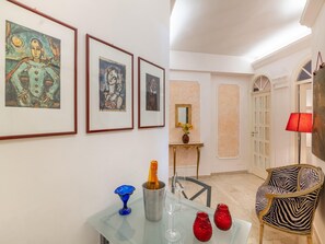 Apartment | Dining
