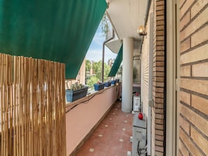 Apartment | Balcony