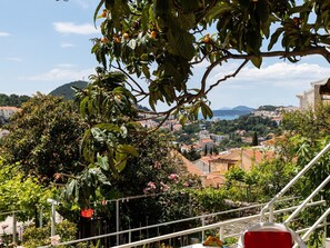 Apartment | View from property - Apartments Franka - One Bedroom Apartment With Terrace and Garden View (Dubrovnik)