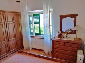 Apartment | 2 bedrooms, bed sheets - Guest House Hazdovac Rooms - Two Bedroom Apartment With Terrace and Sea View (Mljet)