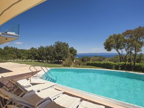 Indoor pool, outdoor pool - Stunning Villa in Peruski With Swimming Pool (Marcana)