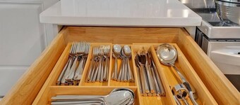 Wilmington Encanto ~ Renovated and Close to Everything