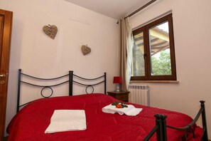 Villa | 8 bedrooms, individually furnished, bed sheets