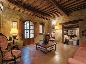 House | Living room | Fireplace - Tower House in Umbria With Pool and Garden (Umbertide)