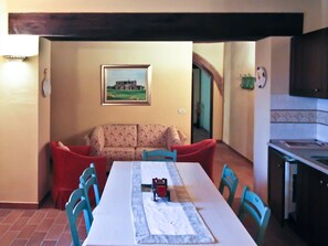 Dining - Belvilla by OYO Vocabolo Ronda3 12 p (Parrano)