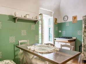 House | Dining - Holiday Home in Liguria Near Barbottina Forest (Calizzano)