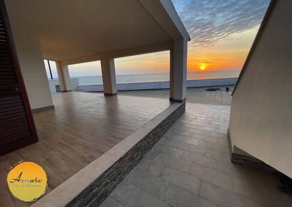 Terrace/patio - Loving Villa on the Mediterranean - Villa on the Sea (Mazara del Vallo)