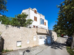 House | Exterior - 5 Bedroom Holiday Home With Balcony (Dubrovnik)