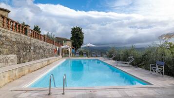 Nhà | Hồ bơi | Hồ bơi ngoài trời