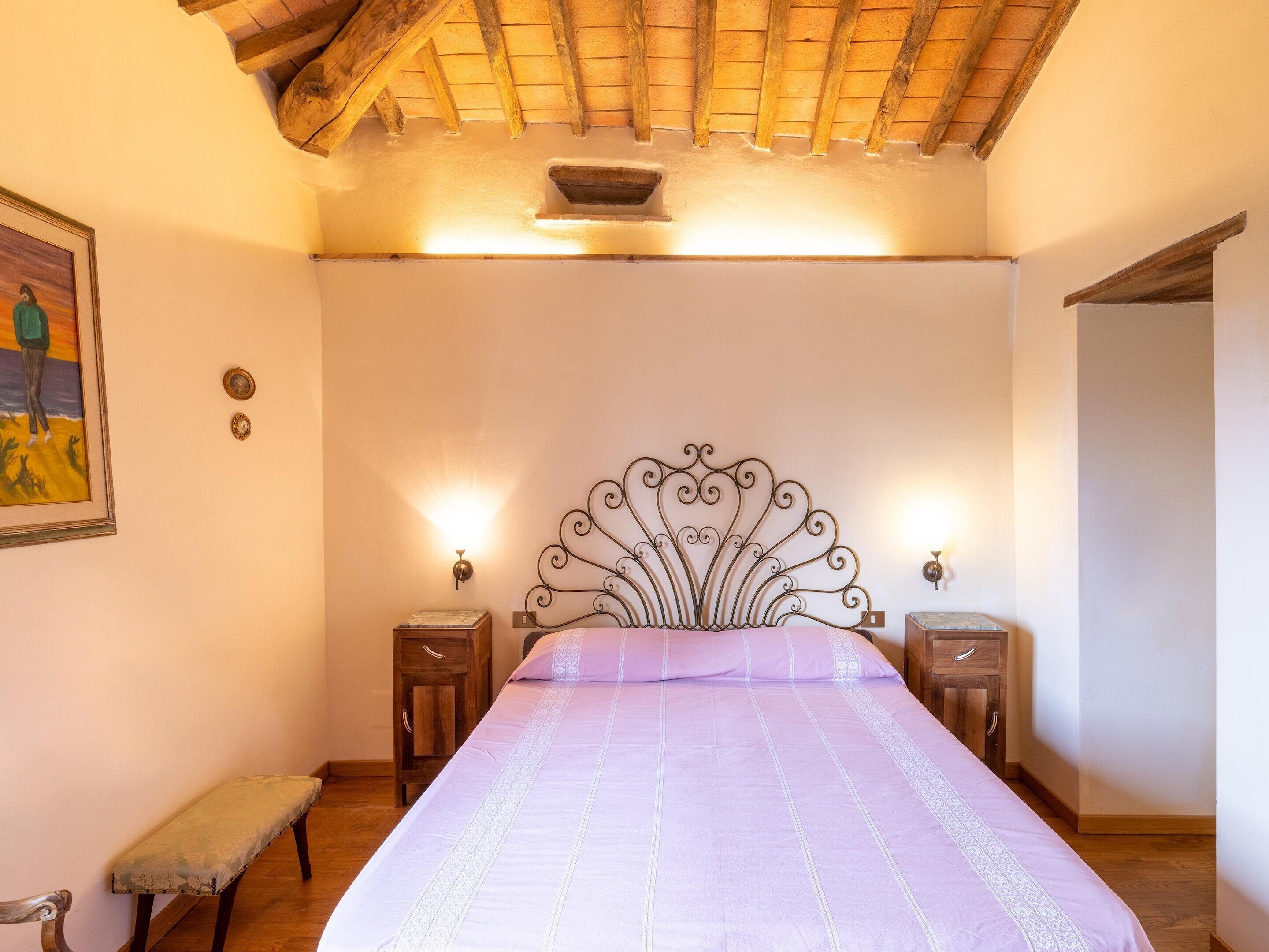 House | 2 bedrooms, individually furnished, bed sheets