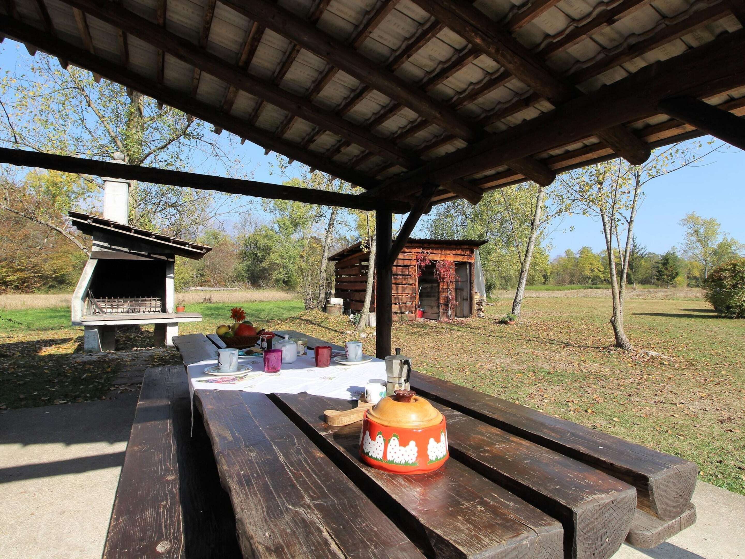 House | Outdoor dining