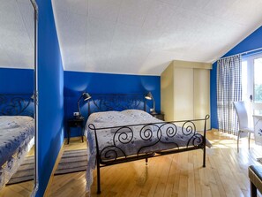 Villa | 4 bedrooms, bed sheets - Villa Piano - Four Bedroom Villa With Terrace and Swimming Pool (Zupa dubrovacka)