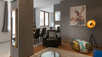 Apartment | Living area