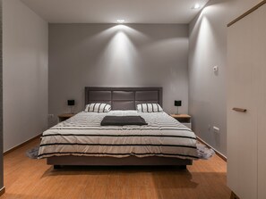 公寓 | 2 多间卧室、熨斗/熨衣板、床单