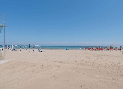 Cozy Apartment by the sea