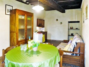 House | Dining - Belvilla by OYO Mansion in Orvieto (Orvieto)