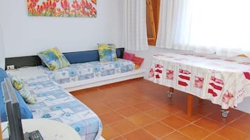 Apartamento | Sala de estar | TV