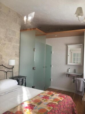 1 makuuhuone, vuodevaatteet