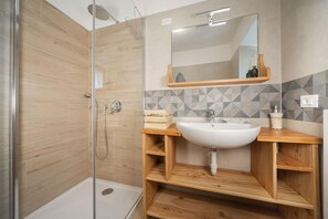 Chalet | Badezimmer