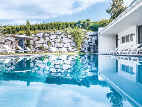 Belvilla by OYO Palm Loggia