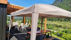 Panoramic House, River View, Mountainside | Terrace/patio