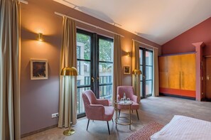 Family Room | Soundproofing, free WiFi, bed sheets - Domicil Hotel Bonn (Bonn)