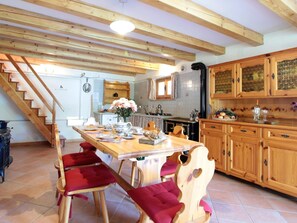 تناول الطعام