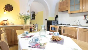 House | Private kitchen - Family Retreat Near Garda (Ronzo-Chienis)
