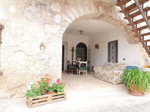 House | Exterior - Family Retreat Near Garda (Ronzo-Chienis)