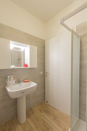 Villa | Badezimmer