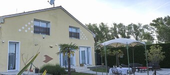 Lagoonside Elegance With Sauna