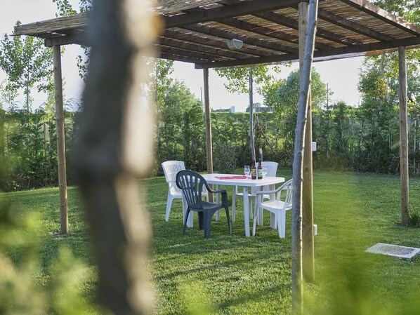 Villa | Dining