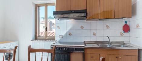 独立别墅 | 私人厨房 | 高脚椅