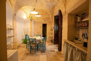 Villa | Esszimmer