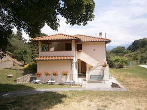 House | Exterior