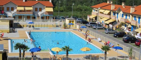 House | Pool | Outdoor pool