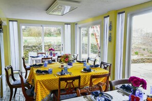 Free daily full breakfast - Briar Patch Bed & Breakfast Inn (Middleburg)