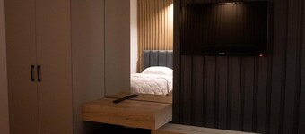Cingo Hotel