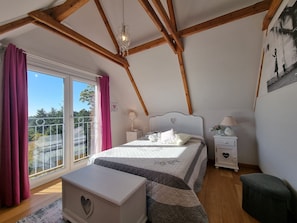 Chalet | 3 slaapkamers, individueel gemeubileerd, beddengoed