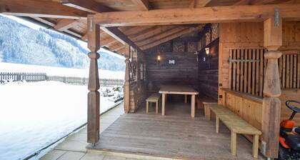 Ferienwohnung 5 min zum Skigebiet in Aschau im Zillertal 2.OG