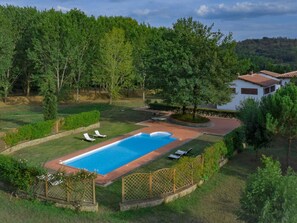 Maison | Piscine | Piscine intérieure, piscine extérieure