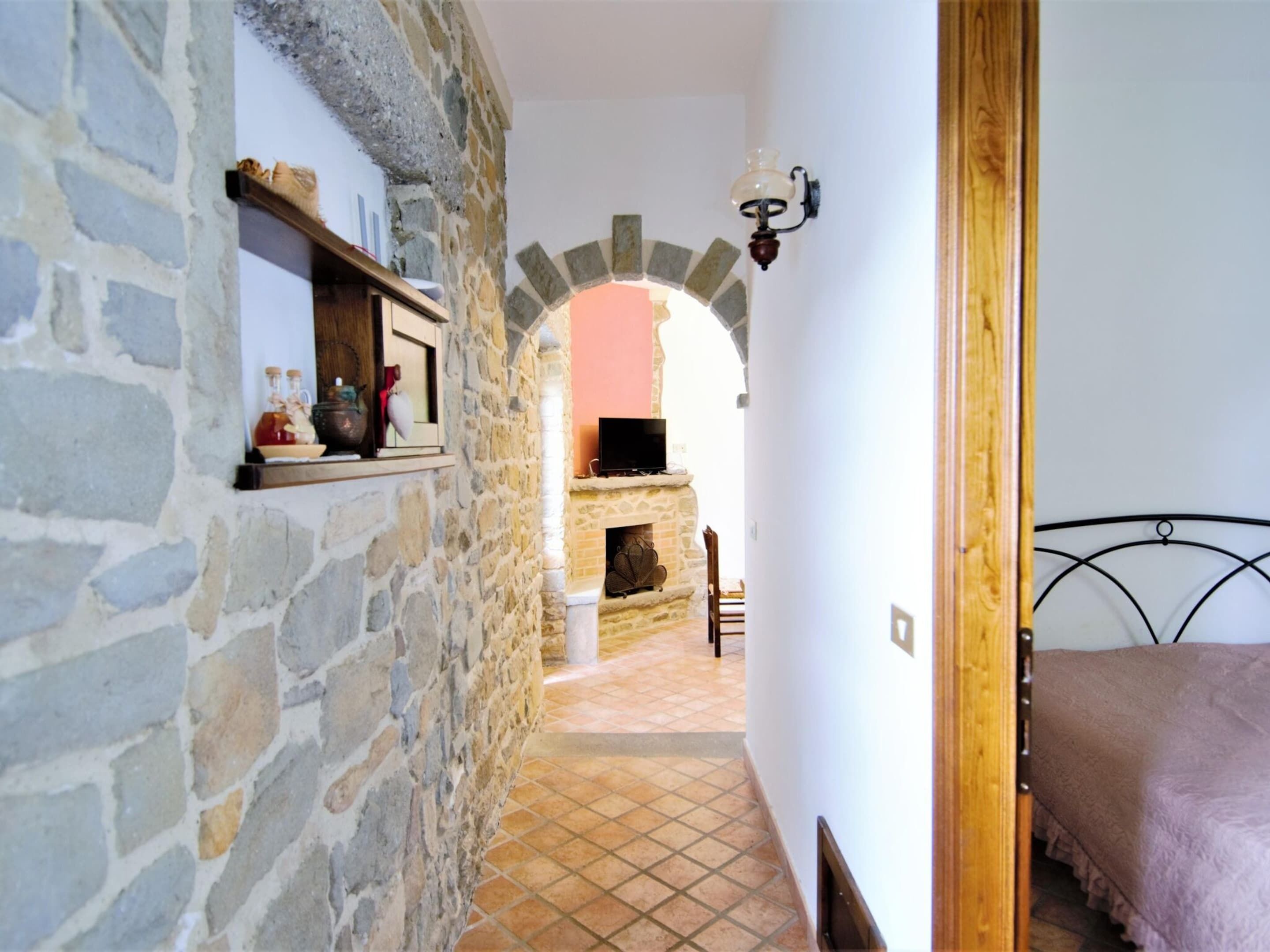 House | 2 bedrooms, individually furnished, bed sheets