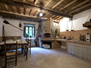 Private kitchen - Charming Mill by Pescia River w/ Garden (Pescia)