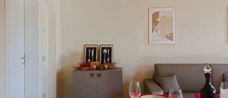 Huoneisto | Ruokailu