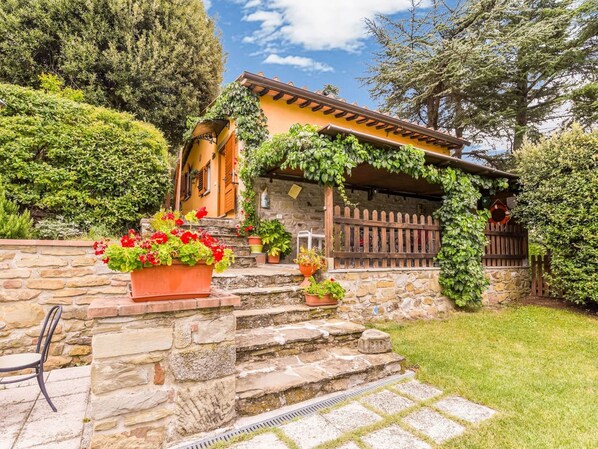 Cottage | Exterior